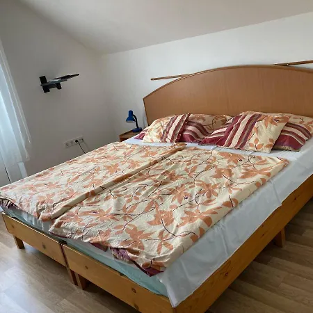 Apartment Frank Apartman